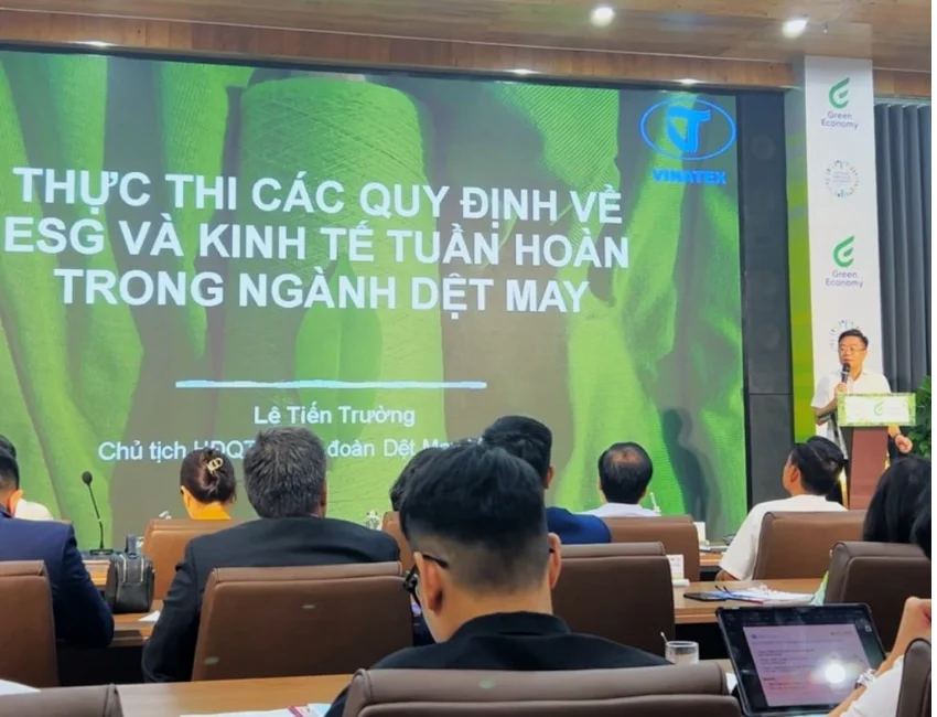 Doanh nghiệp dệt may Việt Nam đối mặt "bài toán nan giải" trong thực thi chiến lược ESG